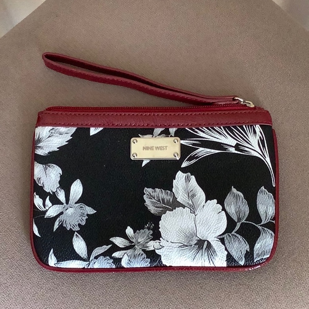 Nine West Cosmetic Bag